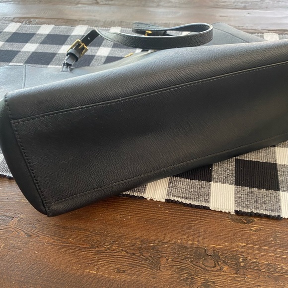 Tory Burch Black & Gold Buckle Tote Bag Purse - Picture 4 of 5